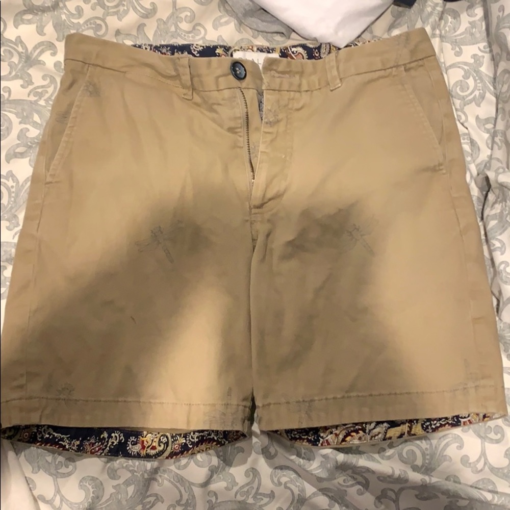 Paalmu Shorts